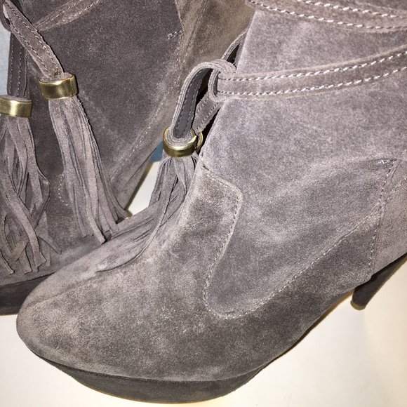 Colin Stuart Suede Platform Boots - Picture 2 of 3